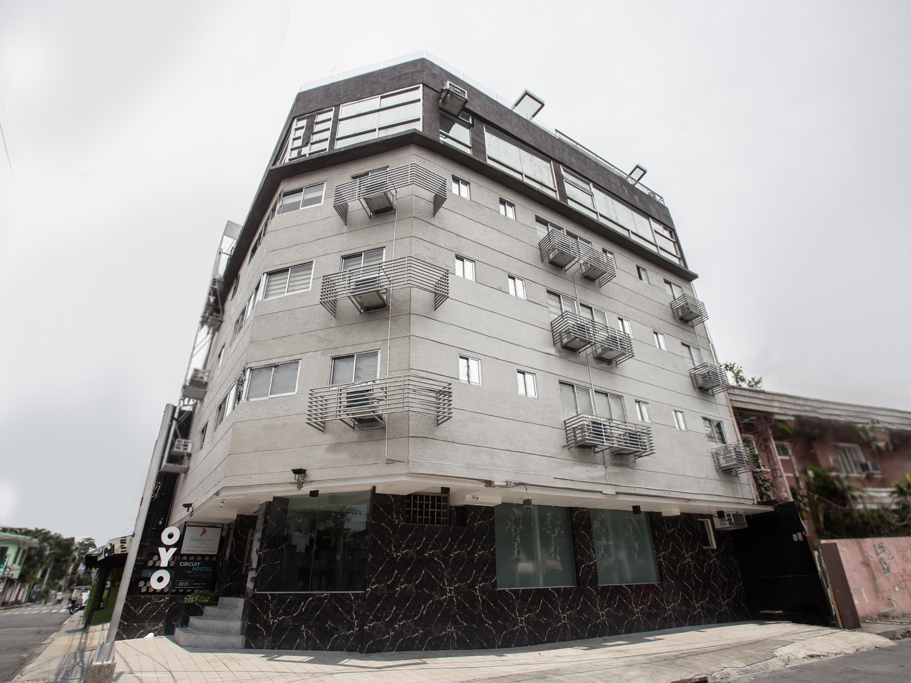 Circuit Hostel Makati City Luaran gambar