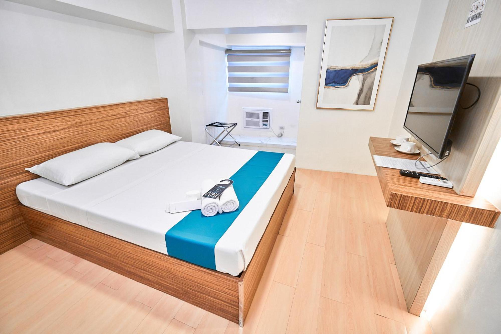 Circuit Hostel Makati City Luaran gambar
