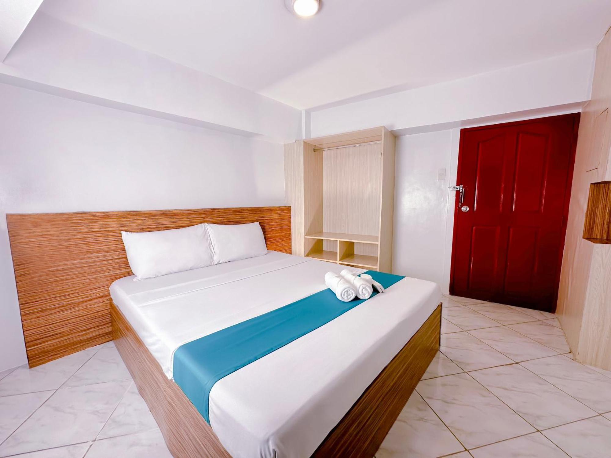 Circuit Hostel Makati City Luaran gambar